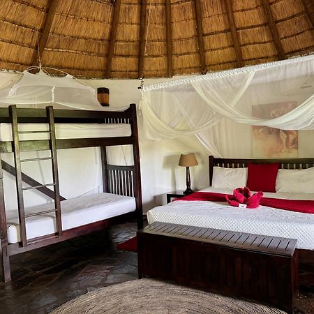 Ku Sungula Safari Lodge Balule Wildreservaat Buitenkant foto